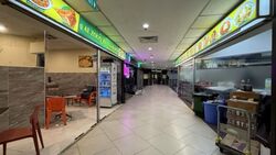 Lucky Plaza (D9), Retail #628804181